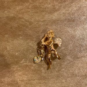 BRAND NEW Angel Brooch
